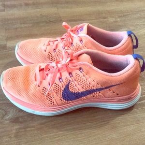 Nike flyknit lunar shoes